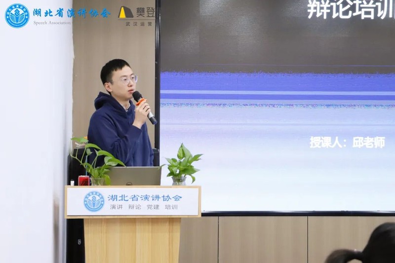 43_壹佰网络.jpg